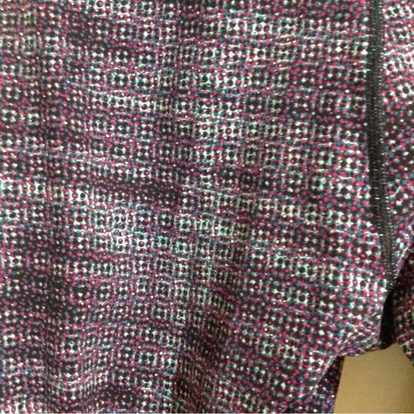 NIKE DRI-FIT Size Small Purple Gray Mint Cropped Workout Leggings Athletic Gym - Picture 6 of 9